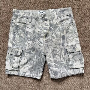 Girls Gray Camouflage Cargo Shorts